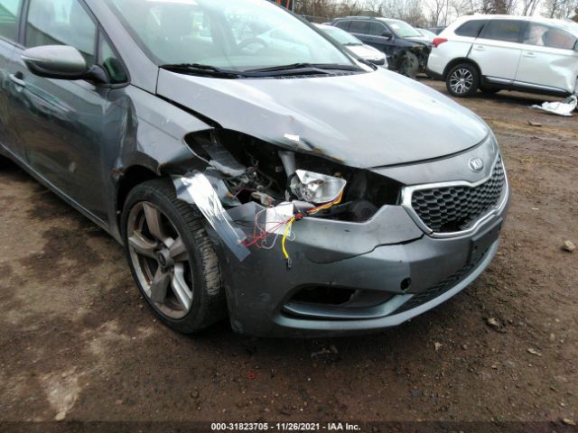 Photo 5 VIN: KNAFK5A8XG5659557 - KIA FORTE 5-DOOR 