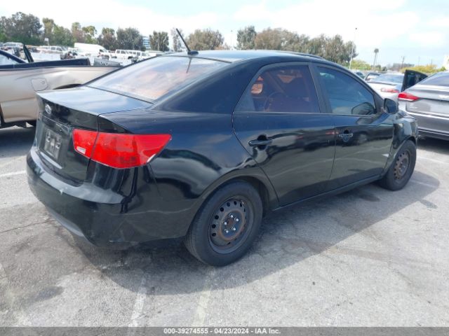 Photo 3 VIN: KNAFT4A20A5295367 - KIA FORTE 