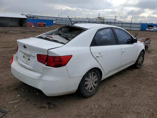 Photo 2 VIN: KNAFT4A20A5304231 - KIA FORTE LX 