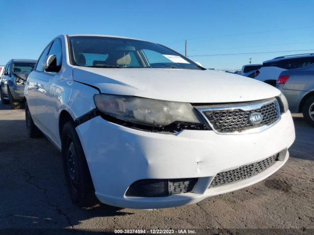 Photo 5 VIN: KNAFT4A20D5651367 - KIA FORTE 