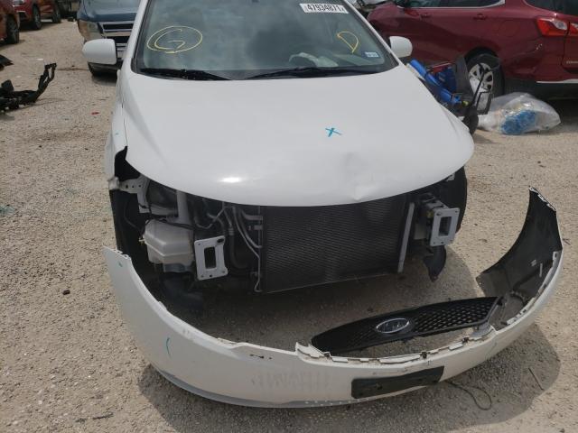 Photo 8 VIN: KNAFT4A21A5857549 - KIA FORTE LX 