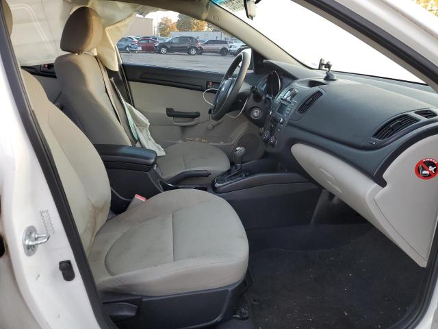 Photo 4 VIN: KNAFT4A21C5475959 - KIA FORTE LX 