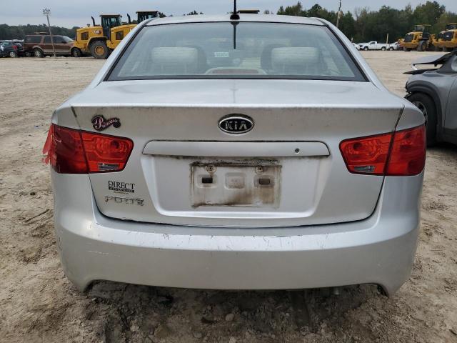 Photo 5 VIN: KNAFT4A21D5654794 - KIA FORTE LX 