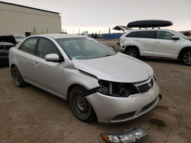 Photo 0 VIN: KNAFT4A21D5704478 - KIA FORTE LX 