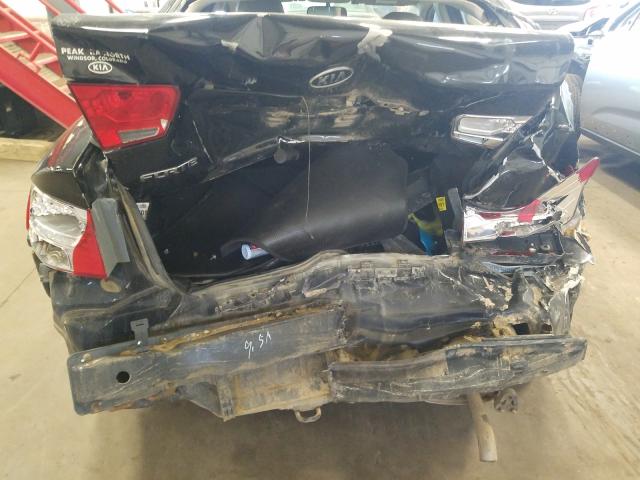 Photo 8 VIN: KNAFT4A21D5704884 - KIA FORTE LX 