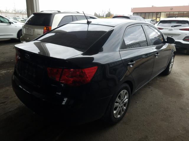 Photo 3 VIN: KNAFT4A22A5097437 - KIA FORTE LX 