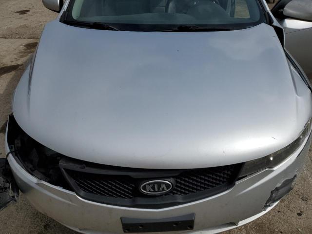 Photo 10 VIN: KNAFT4A22A5301167 - KIA FORTE LX 