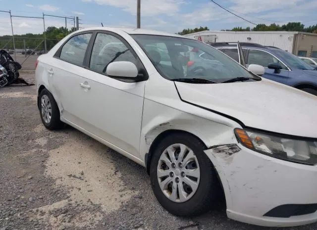 Photo 5 VIN: KNAFT4A22A5818257 - KIA FORTE 