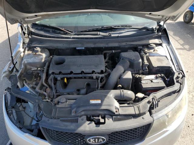 Photo 10 VIN: KNAFT4A22B5381474 - KIA FORTE LX 