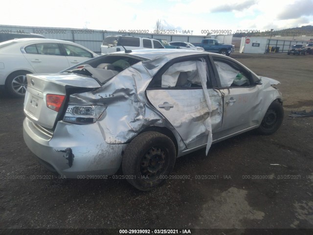 Photo 3 VIN: KNAFT4A22B5381491 - KIA FORTE 