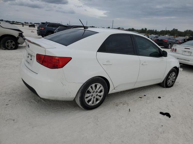 Photo 2 VIN: KNAFT4A22C5582132 - KIA FORTE 