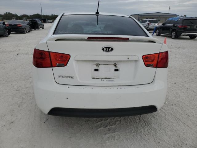 Photo 5 VIN: KNAFT4A22C5582132 - KIA FORTE 