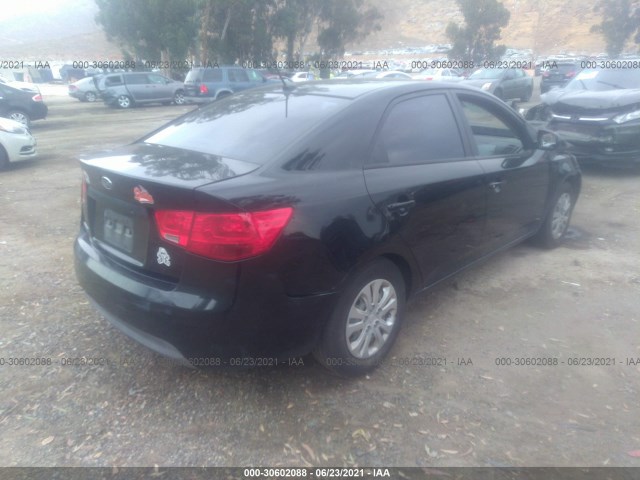 Photo 3 VIN: KNAFT4A22D5718079 - KIA FORTE 