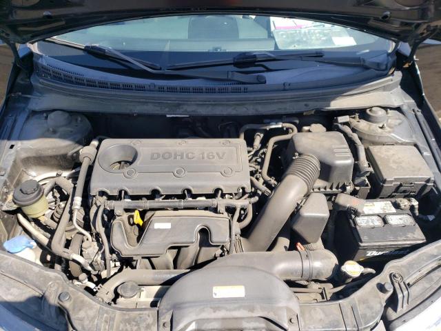 Photo 10 VIN: KNAFT4A23A5112656 - KIA FORTE LX 