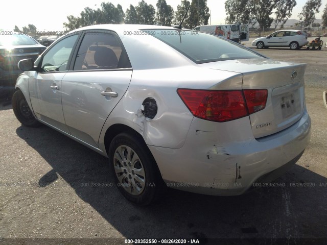 Photo 2 VIN: KNAFT4A23A5142918 - KIA FORTE 