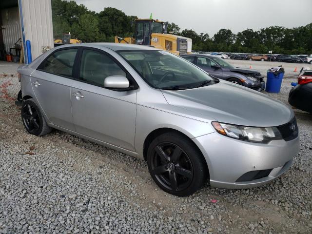 Photo 3 VIN: KNAFT4A23A5249225 - KIA FORTE 