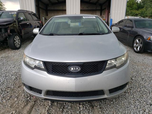 Photo 4 VIN: KNAFT4A23A5249225 - KIA FORTE 