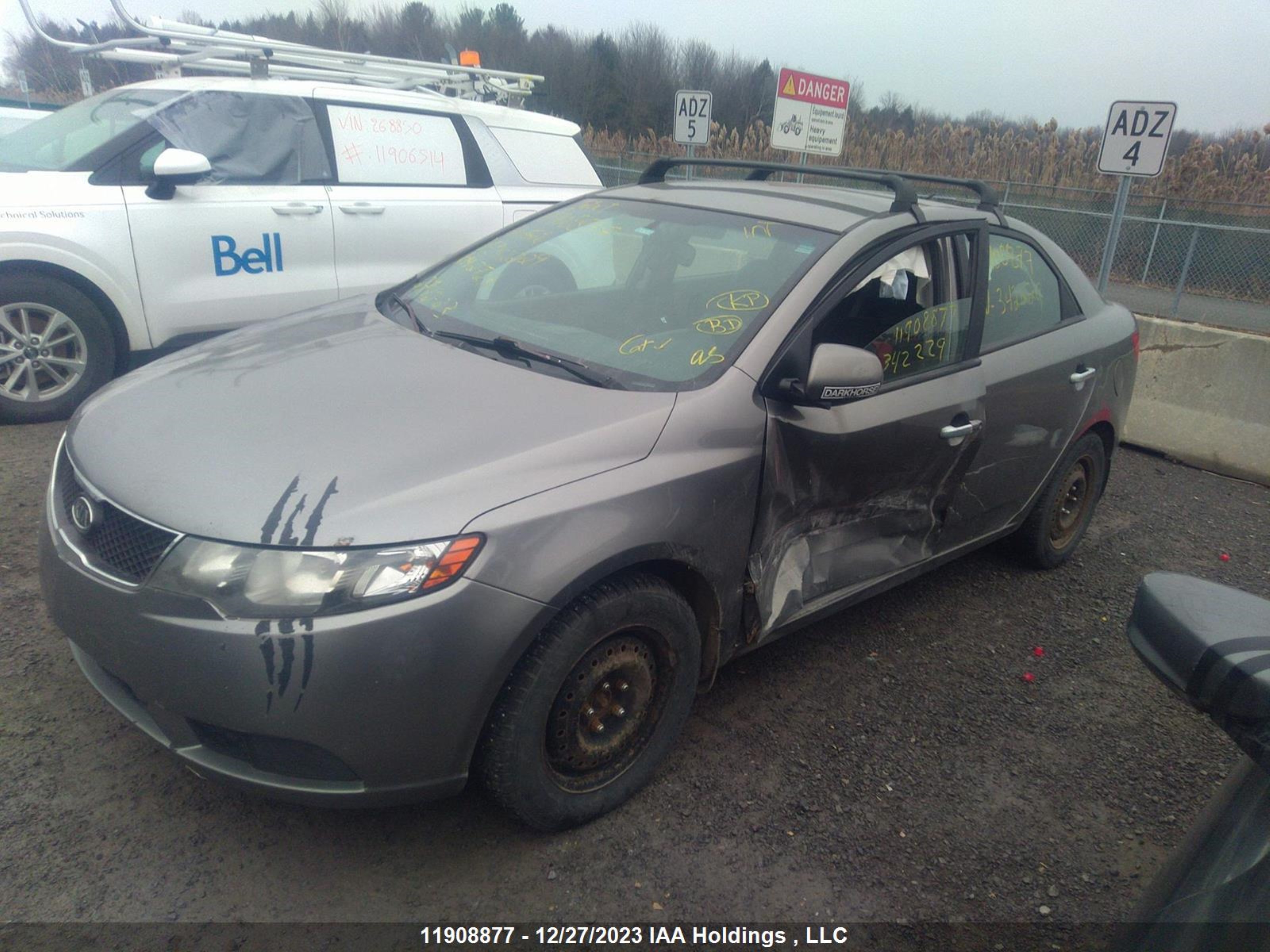 Photo 1 VIN: KNAFT4A23B5342229 - KIA FORTE 