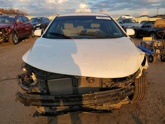 Photo 4 VIN: KNAFT4A23B5388899 - KIA FORTE 