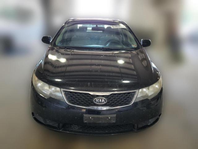 Photo 4 VIN: KNAFT4A23C5608849 - KIA FORTE 