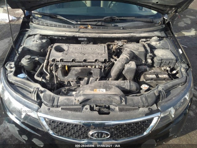 Photo 9 VIN: KNAFT4A23D5672438 - KIA FORTE 