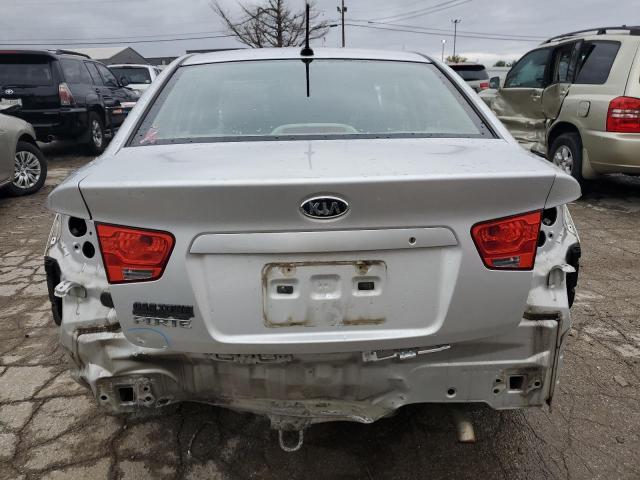 Photo 5 VIN: KNAFT4A23D5677414 - KIA FORTE LX 