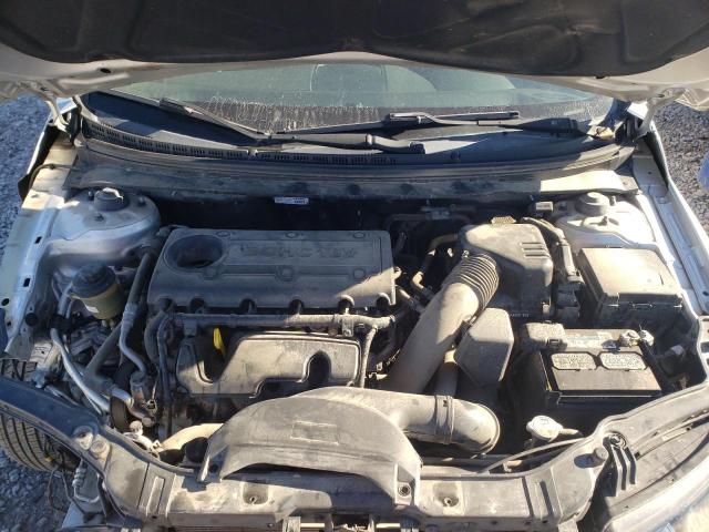 Photo 10 VIN: KNAFT4A23D5738289 - KIA FORTE LX 