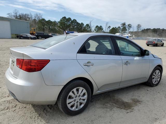 Photo 2 VIN: KNAFT4A24A5083328 - KIA FORTE LX 