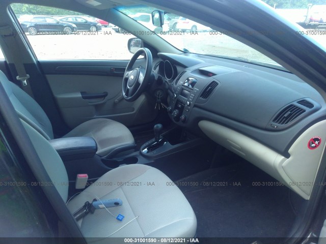 Photo 4 VIN: KNAFT4A24A5093339 - KIA FORTE 