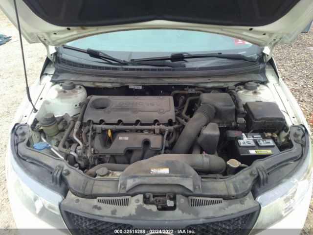 Photo 9 VIN: KNAFT4A24A5300361 - KIA FORTE 