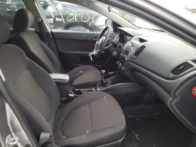 Photo 4 VIN: KNAFT4A24B5343244 - KIA FORTE LX 