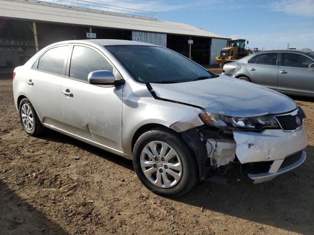 Photo 3 VIN: KNAFT4A24C5551447 - KIA FORTE 