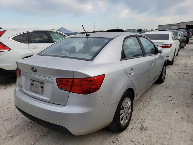 Photo 3 VIN: KNAFT4A25A5059104 - KIA FORTE LX 