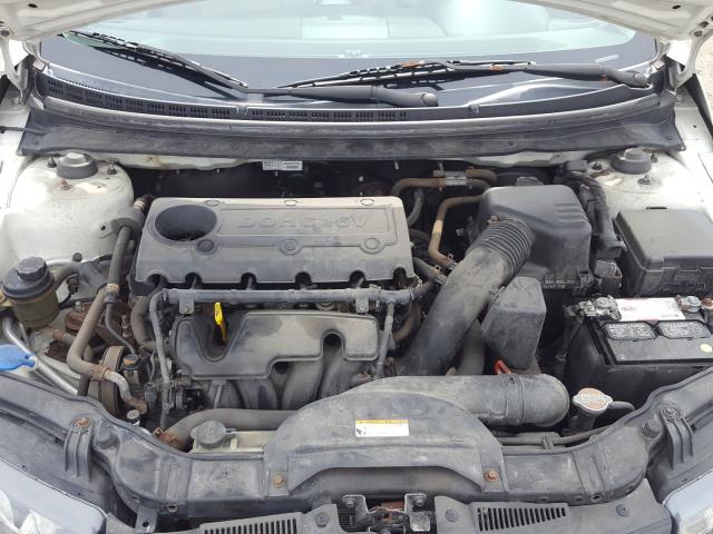 Photo 6 VIN: KNAFT4A25A5236251 - KIA FORTE LX 