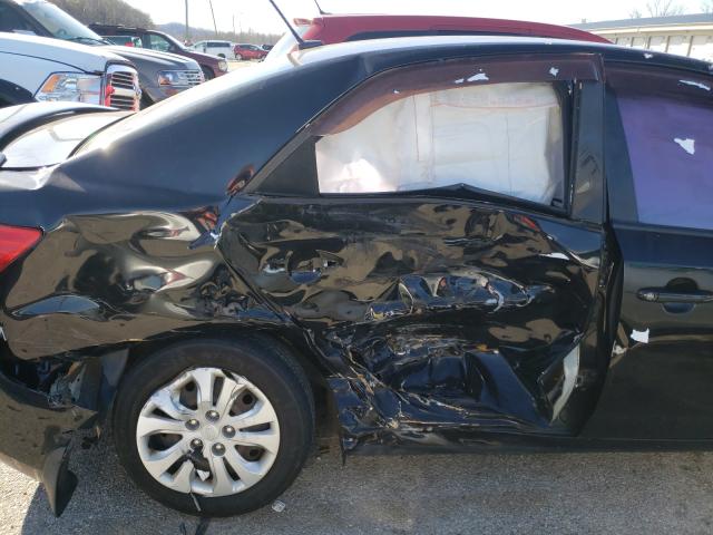 Photo 8 VIN: KNAFT4A25A5875276 - KIA FORTE LX 