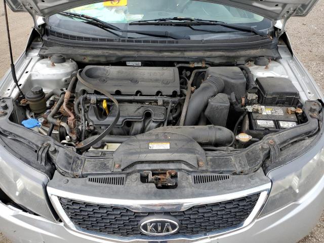 Photo 6 VIN: KNAFT4A25B5434667 - KIA FORTE LX 