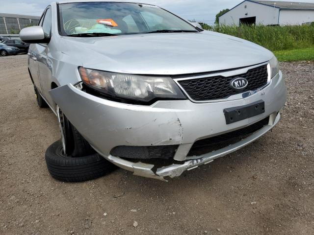 Photo 8 VIN: KNAFT4A25B5434667 - KIA FORTE LX 