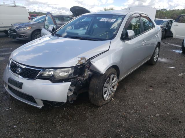 Photo 8 VIN: KNAFT4A25C5509885 - KIA FORTE LX 