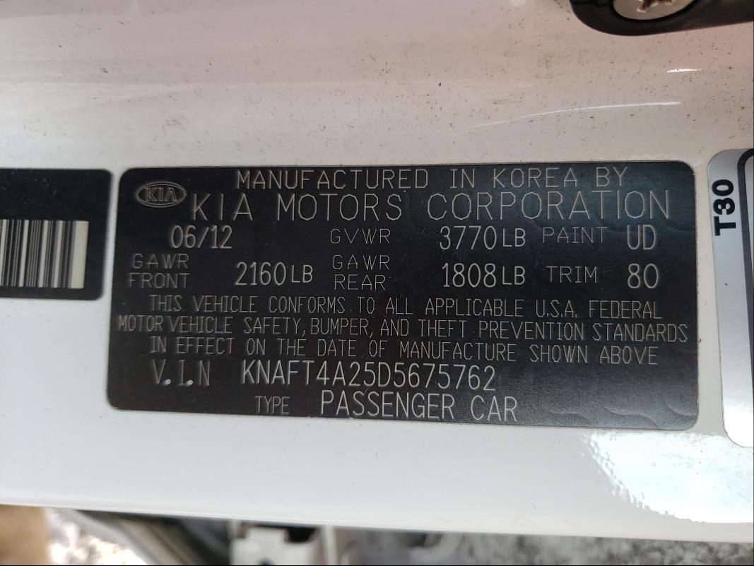 Photo 9 VIN: KNAFT4A25D5675762 - KIA FORTE LX 