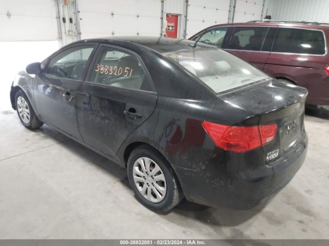 Photo 2 VIN: KNAFT4A26C5530129 - KIA FORTE 