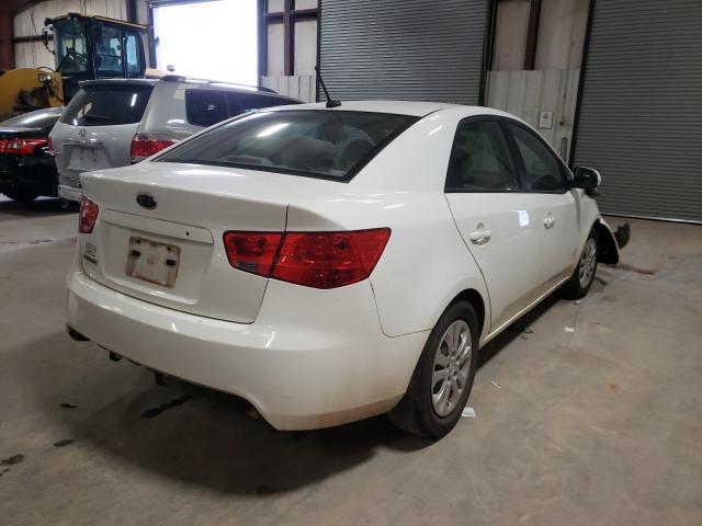 Photo 3 VIN: KNAFT4A26D5648831 - KIA FORTE LX 