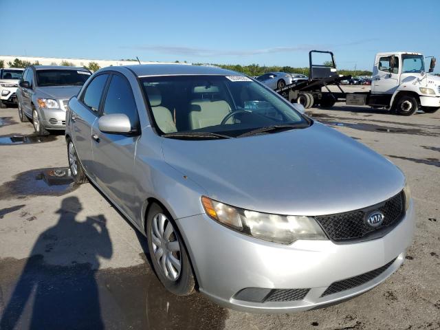 Photo 0 VIN: KNAFT4A27A5249227 - KIA FORTE LX 