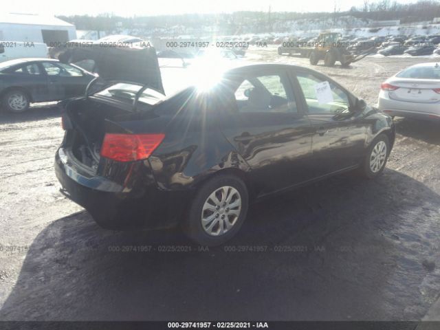 Photo 3 VIN: KNAFT4A27B5403209 - KIA FORTE 