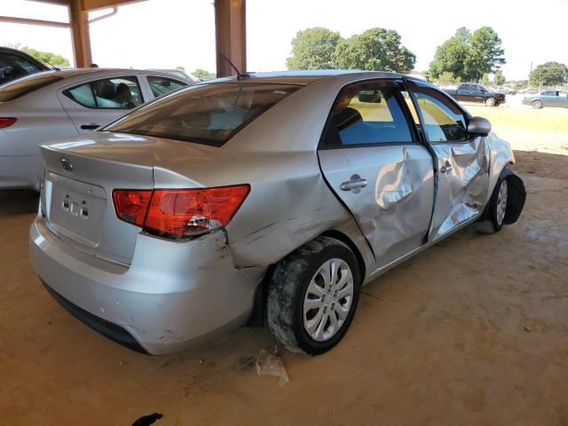 Photo 3 VIN: KNAFT4A27B5437134 - KIA FORTE LX 