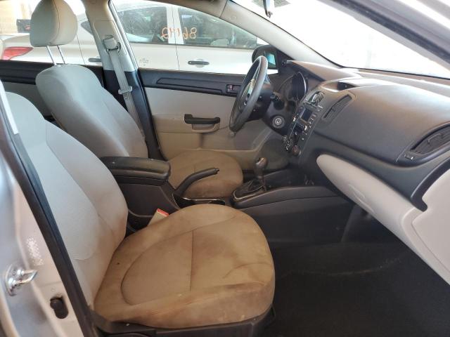 Photo 4 VIN: KNAFT4A27B5437134 - KIA FORTE LX 