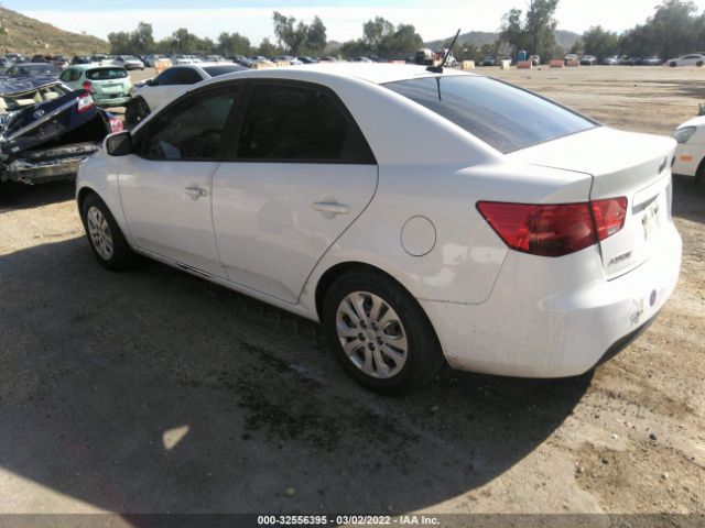 Photo 2 VIN: KNAFT4A27C5522041 - KIA FORTE 