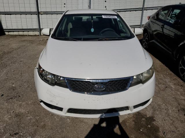 Photo 4 VIN: KNAFT4A27C5553662 - KIA FORTE 