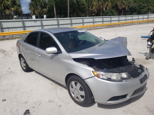 Photo 0 VIN: KNAFT4A27D5675892 - KIA FORTE LX 