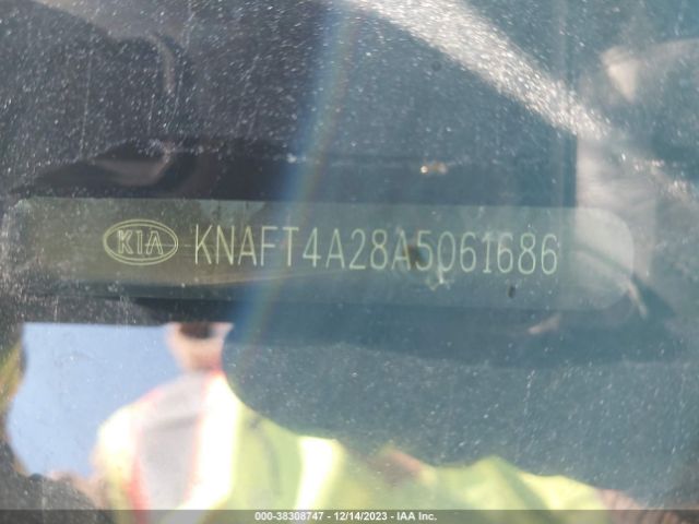 Photo 8 VIN: KNAFT4A28A5061686 - KIA FORTE 