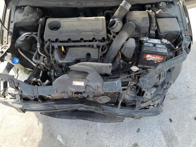 Photo 10 VIN: KNAFT4A28A5261550 - KIA FORTE 